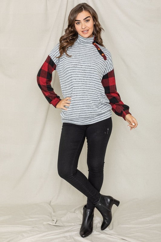Turtle Neck Checker Sleeve Tunic
