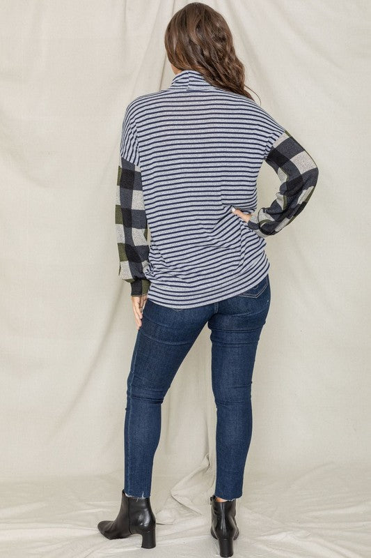 Turtle Neck Checker Sleeve Tunic