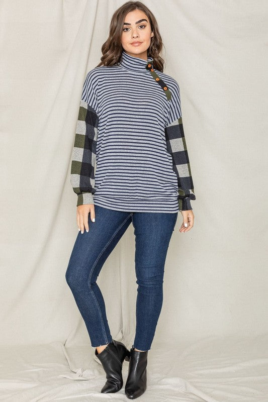 Turtle Neck Checker Sleeve Tunic