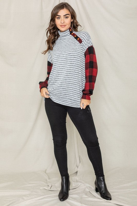 Turtle Neck Checker Sleeve Tunic