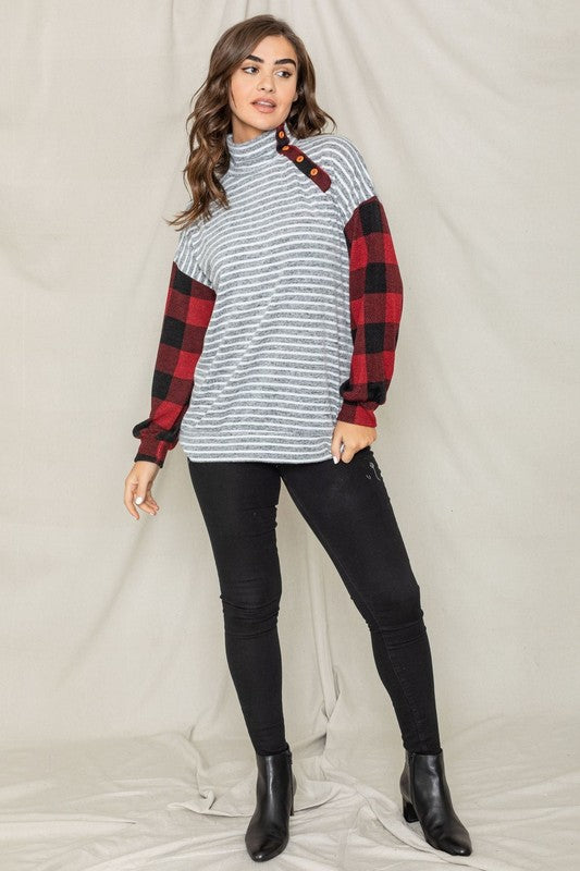 Turtle Neck Checker Sleeve Tunic