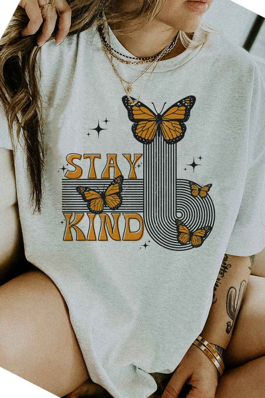 “STAY KIND”GRAPHIC TEE