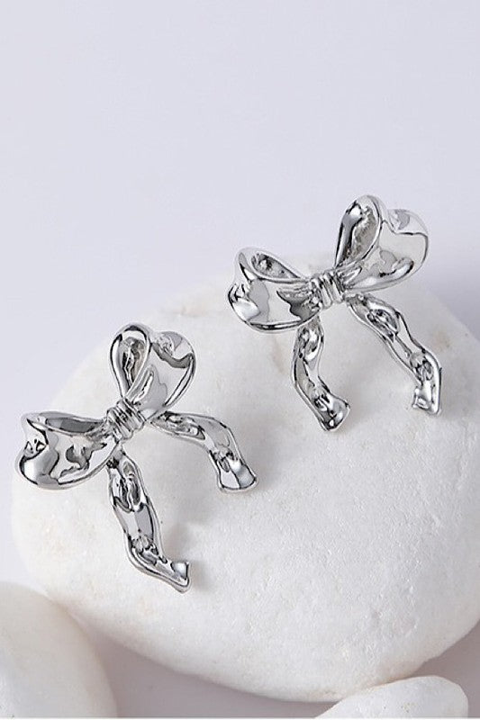 Bow earrings
