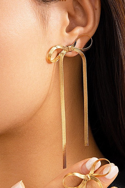 Bow earrings