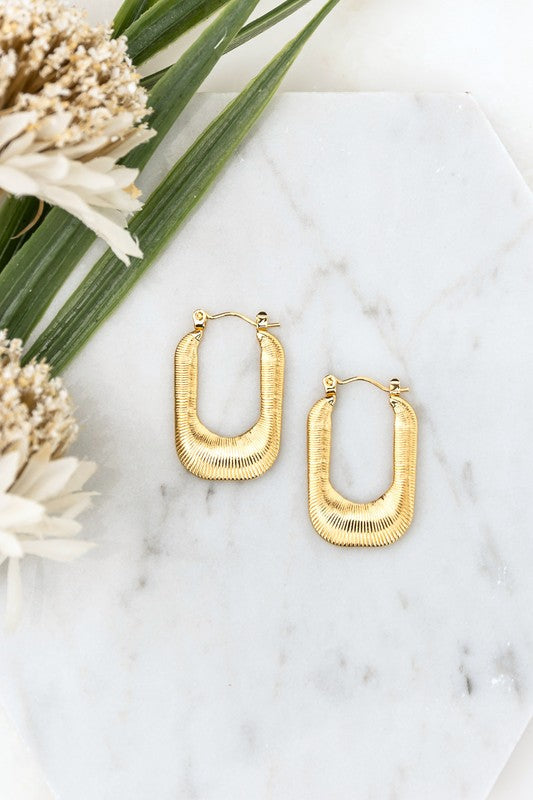 18K STAINLESS STEEL MINI RECTANGLE HOOP EARRING