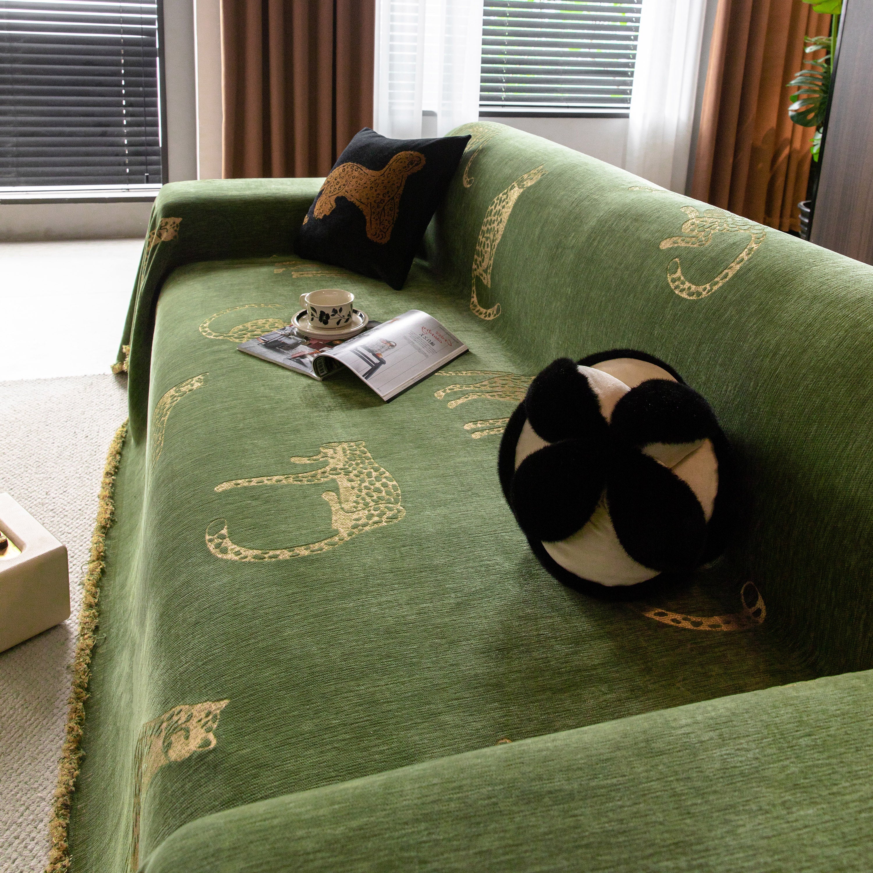 Leopard Sofa Cover Blanket Stylish Furniture Protector Throw for Couches & Loveseats