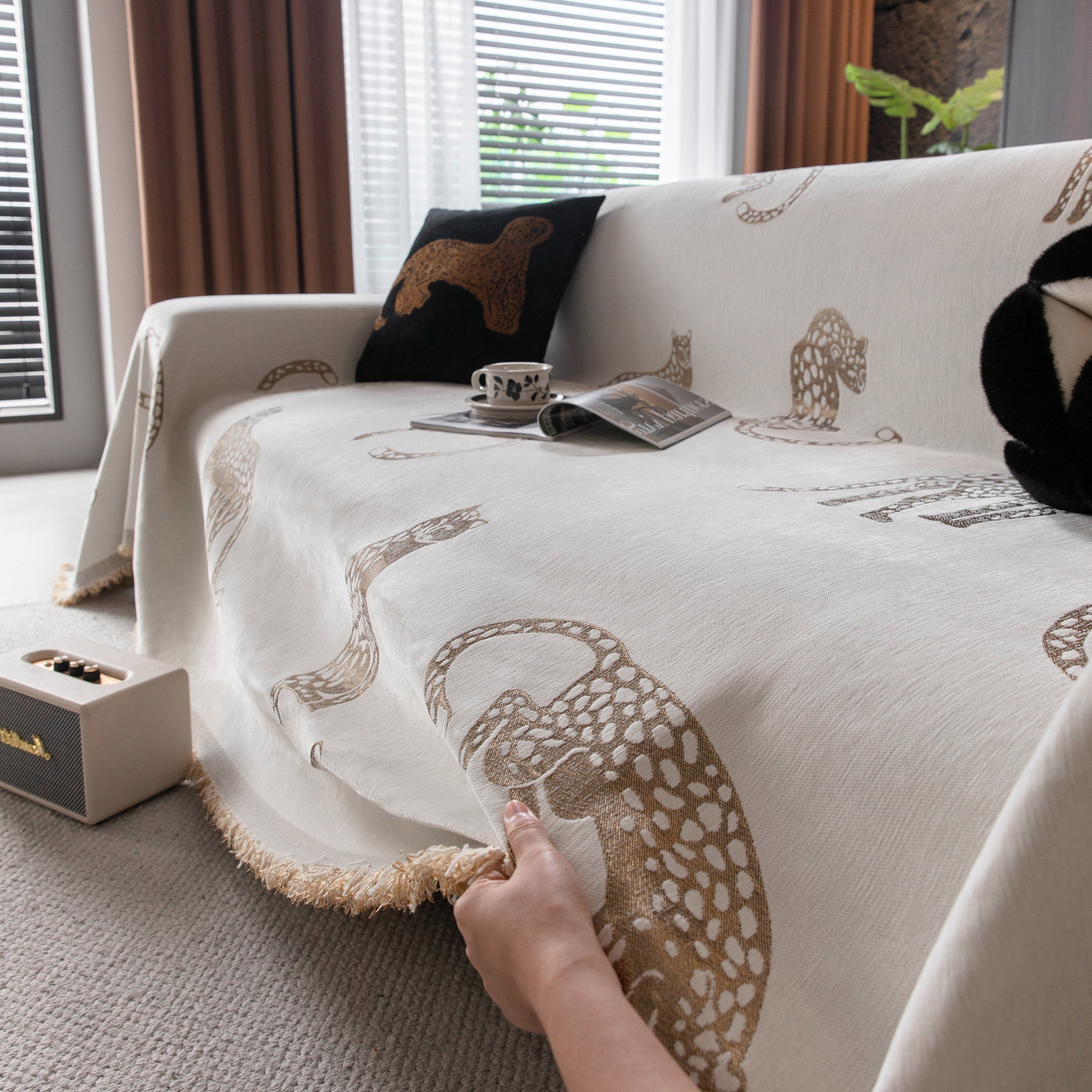 Leopard Sofa Cover Blanket Stylish Furniture Protector Throw for Couches & Loveseats