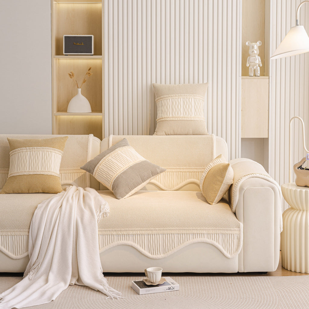 Dog Washable Sofa Protector Cover, Non-Slip Couch Slipcover with Soft Furry Trim