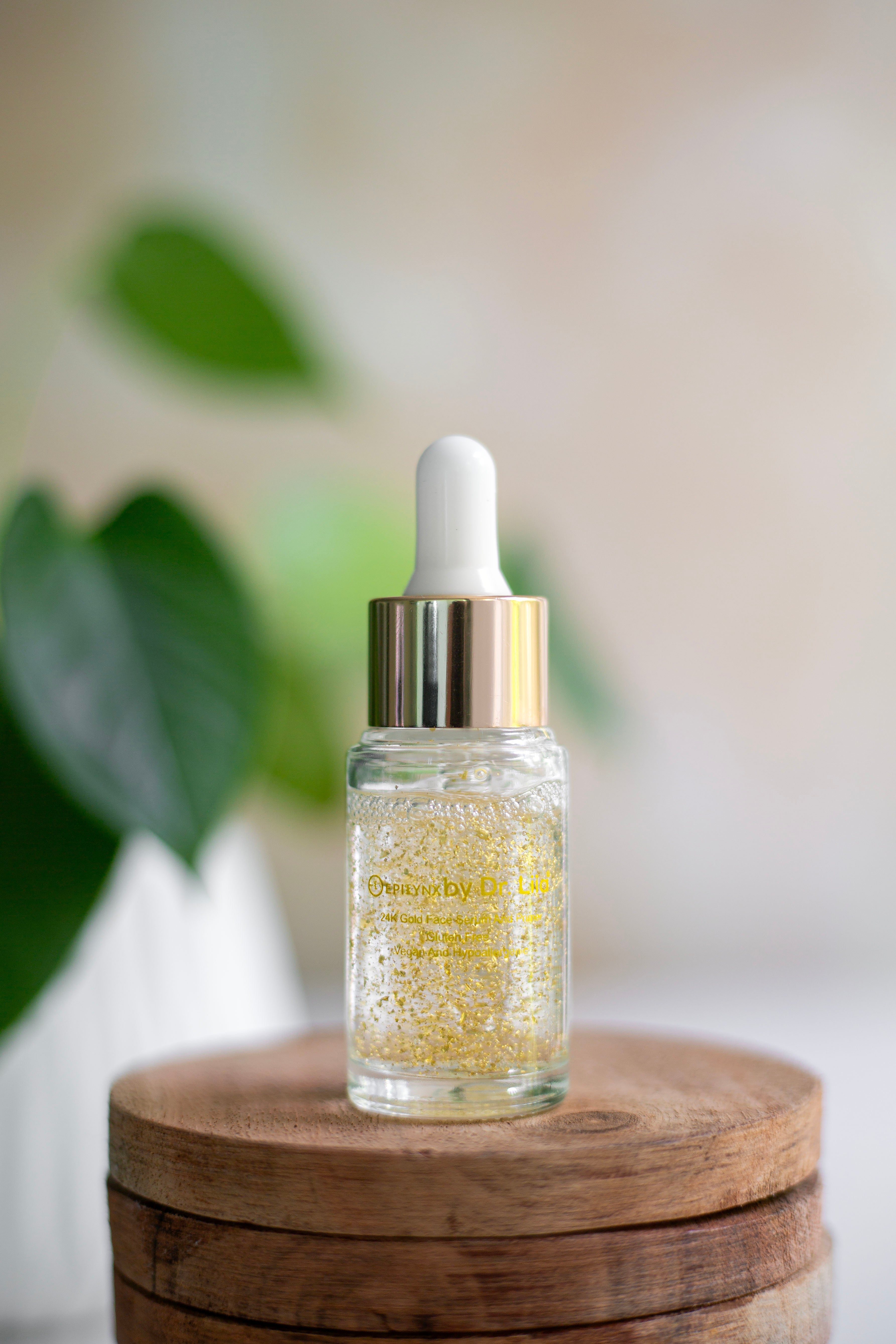 24 Karat Gold Illuminating Glow Serum