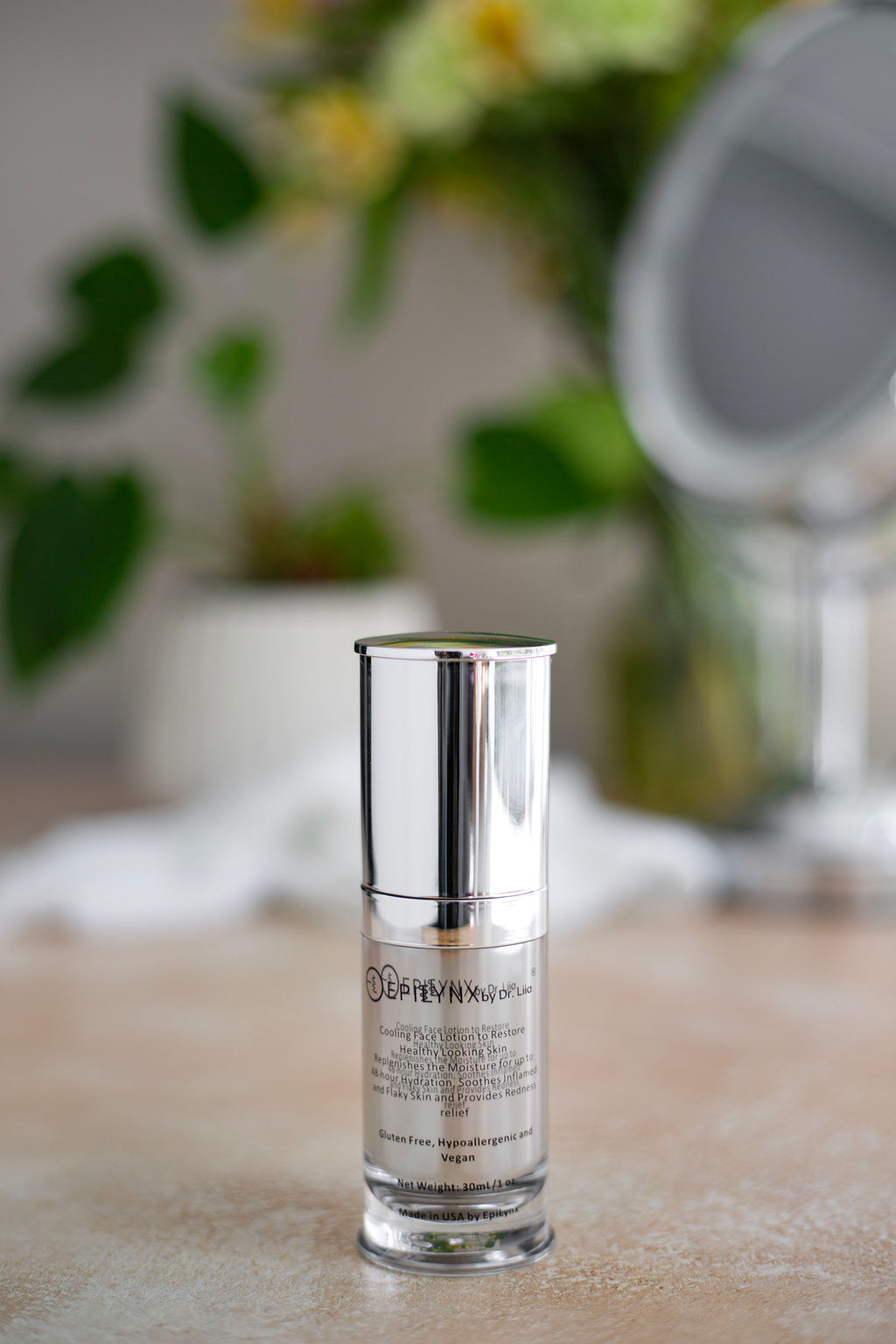 Face Moisturizer for Sensitive and Dry Skin - Lightweight