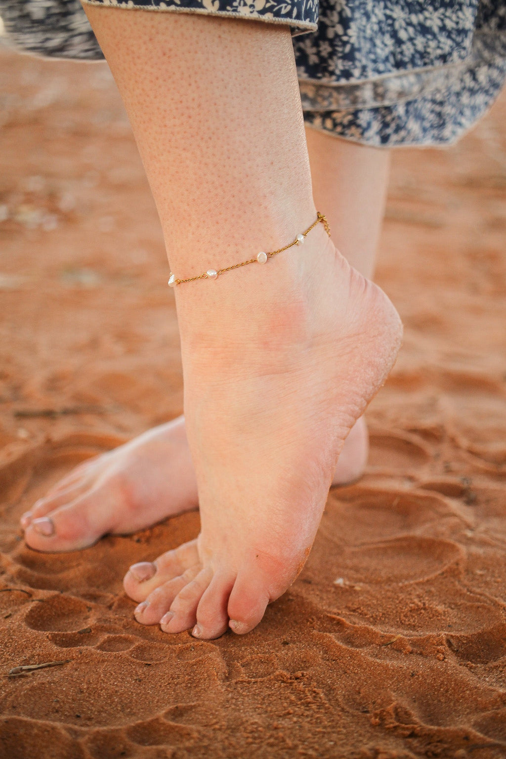 Evelynn Anklet in Freshwater Pearl