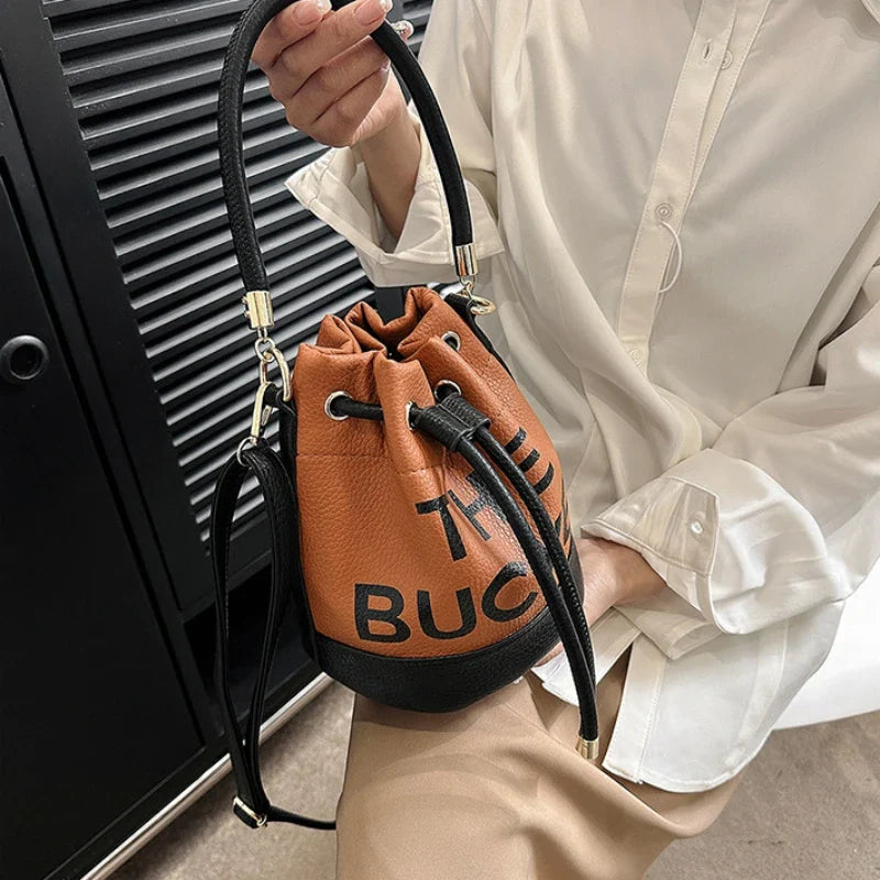 New Fashion Women's Bucket Bag Trend | Brand Casual Versatile Shoulder Bag & High-end Classic Crossbody Bag (Designer Luxury Handbag)