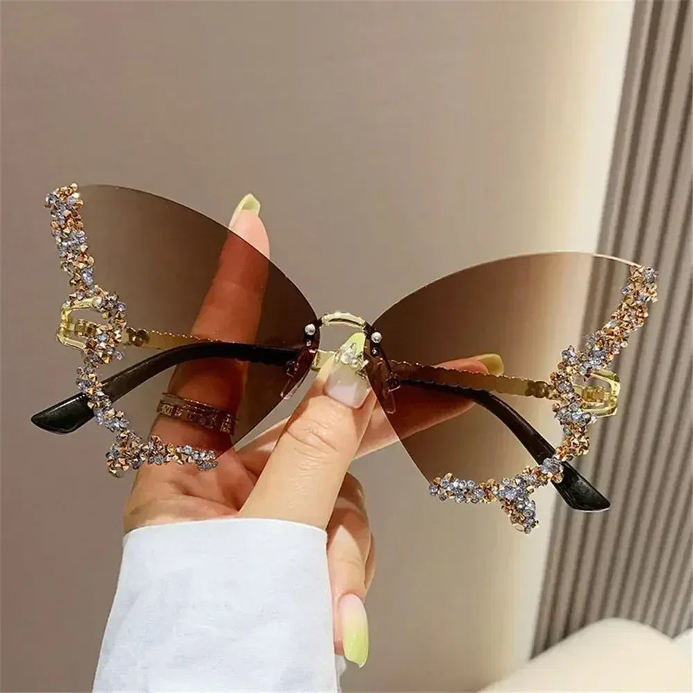 Vintage Oversized Diamond Butterfly Sunglasses Ladies Shades Purple Sunglasses for Women Bling Sun Glasses