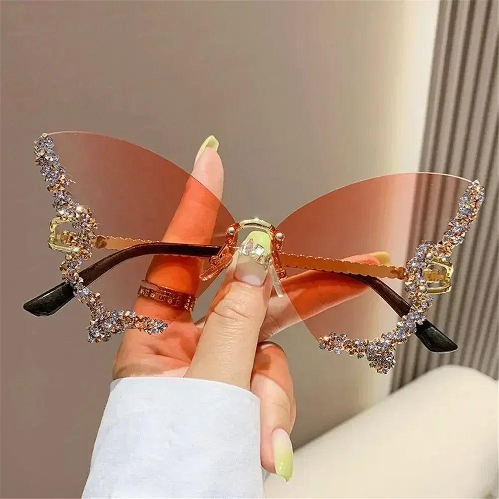 Vintage Oversized Diamond Butterfly Sunglasses Ladies Shades Purple Sunglasses for Women Bling Sun Glasses