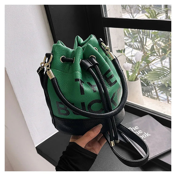 New Fashion Women's Bucket Bag Trend | Brand Casual Versatile Shoulder Bag & High-end Classic Crossbody Bag (Designer Luxury Handbag)