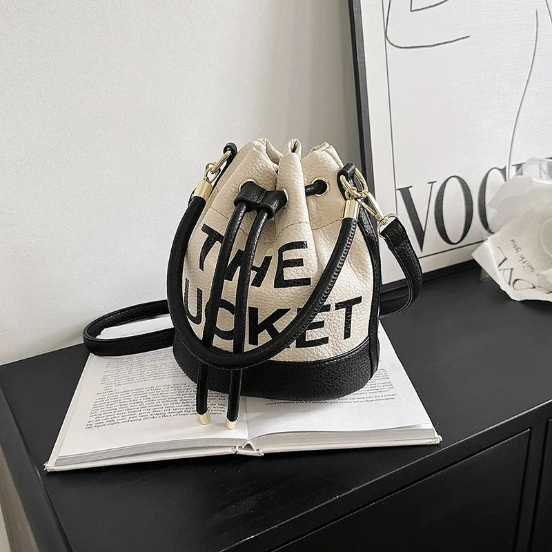 New Fashion Women's Bucket Bag Trend | Brand Casual Versatile Shoulder Bag & High-end Classic Crossbody Bag (Designer Luxury Handbag)