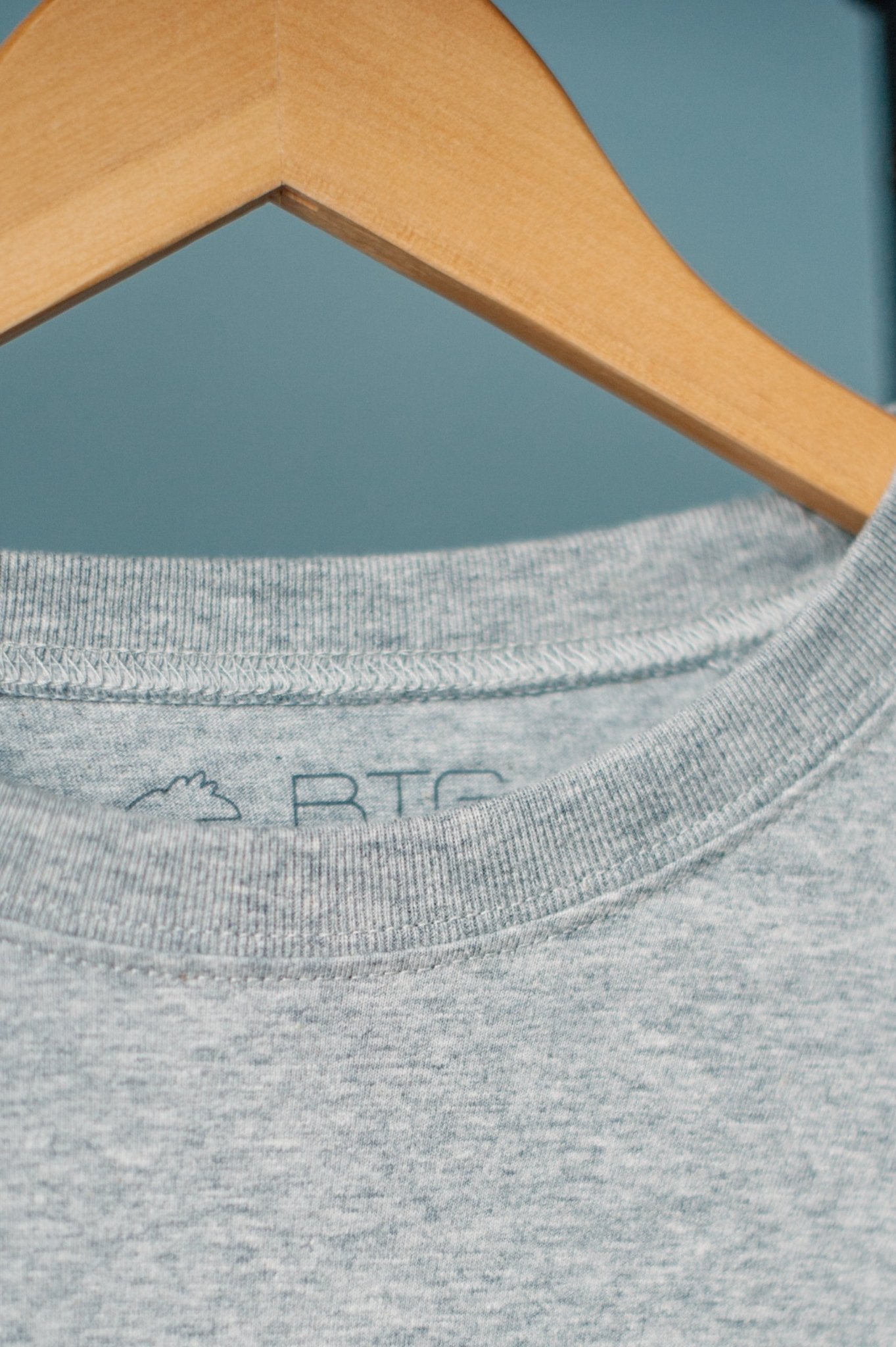 Bigfoot Long Sleeve Shirt in Gray