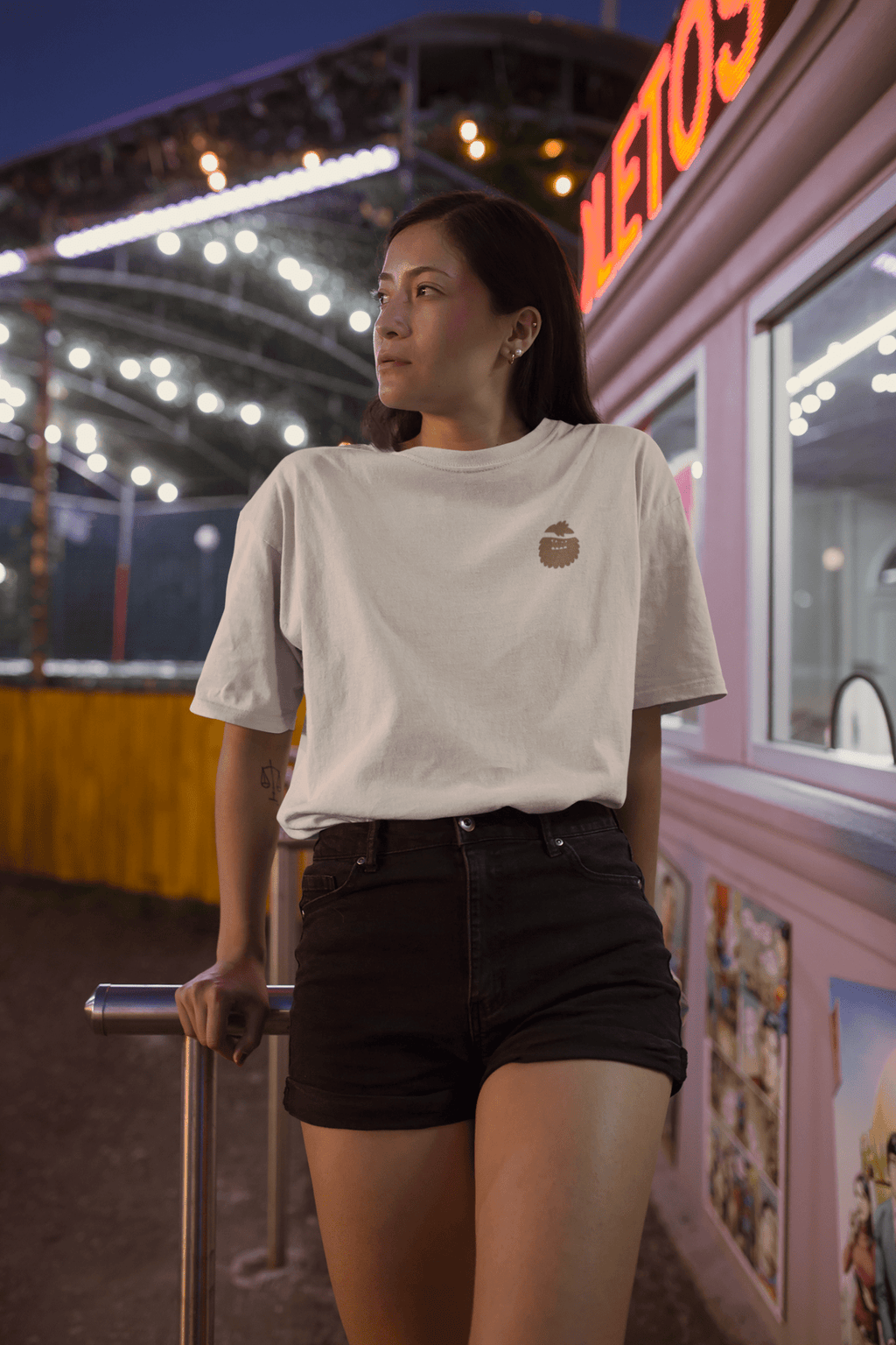 Bigfoot Met an Iguana