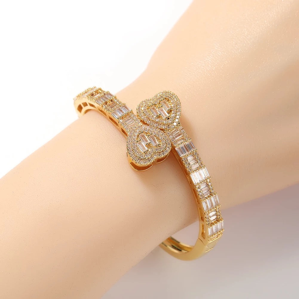 Double Heart Baguette Bangle