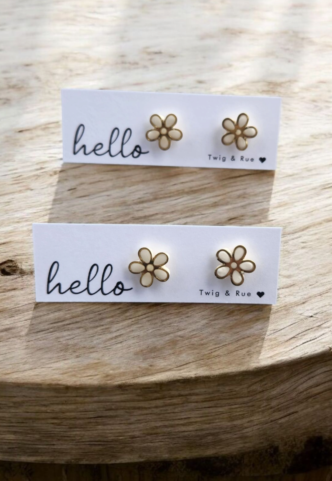 Flower clay studs